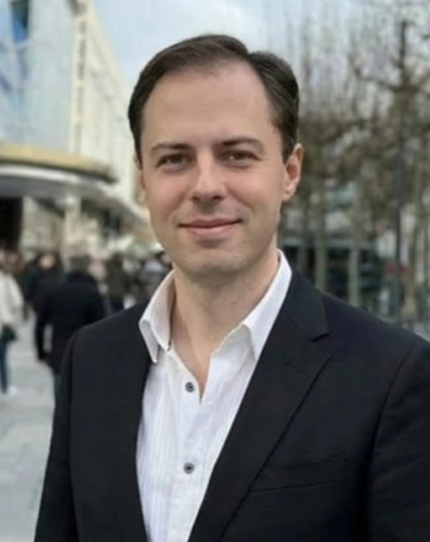 Stefan Schneider